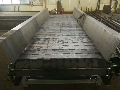 重型板链式输送机